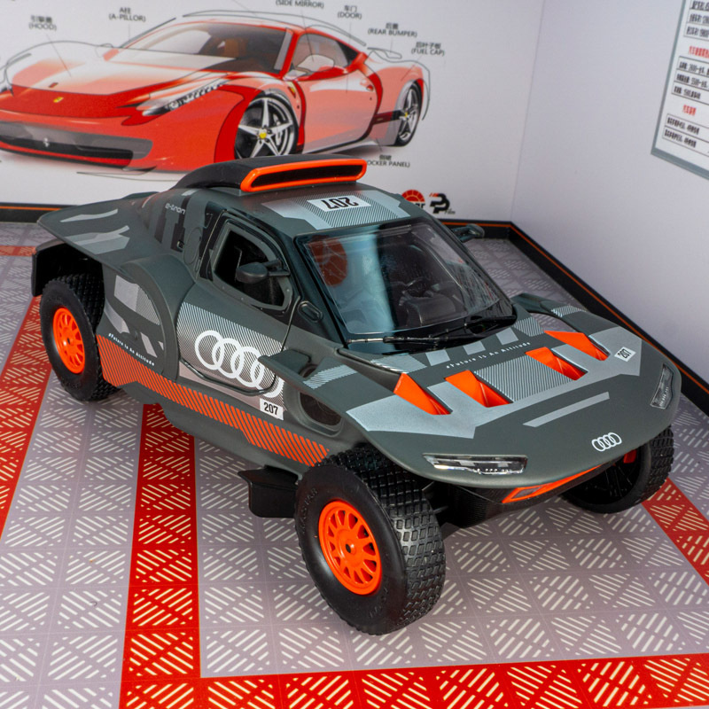 1:32 Audi RS Q e-tron Quattro  - Renewable Energy Kids ulasan dan harga